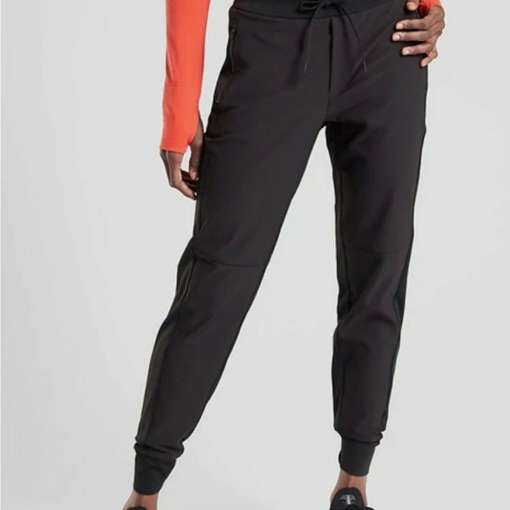 Athleta Headlands High Trek Joggers (black, women’s)